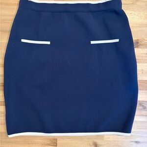 Sincerely, Jules  Preppy Mini  Pencil Costal Knit. Faux pockets. Summer. Large.